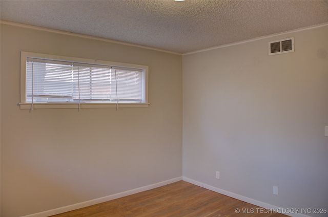 6781 E 26th Place, Tulsa, OK 74129