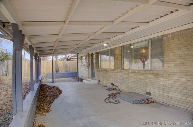 6781 E 26th Place, Tulsa, OK 74129