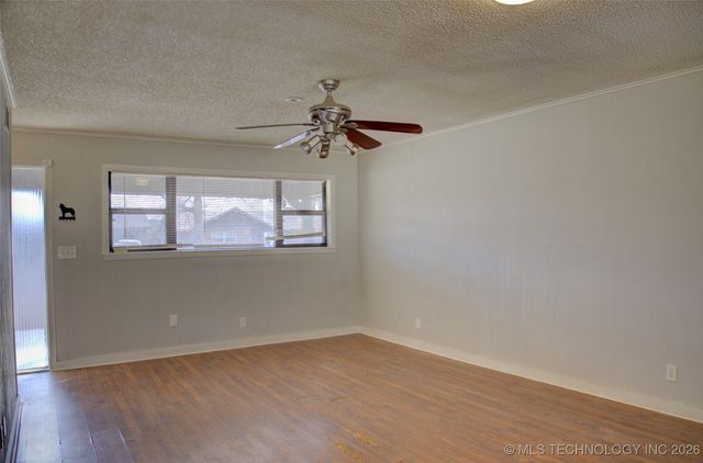 6781 E 26th Place, Tulsa, OK 74129