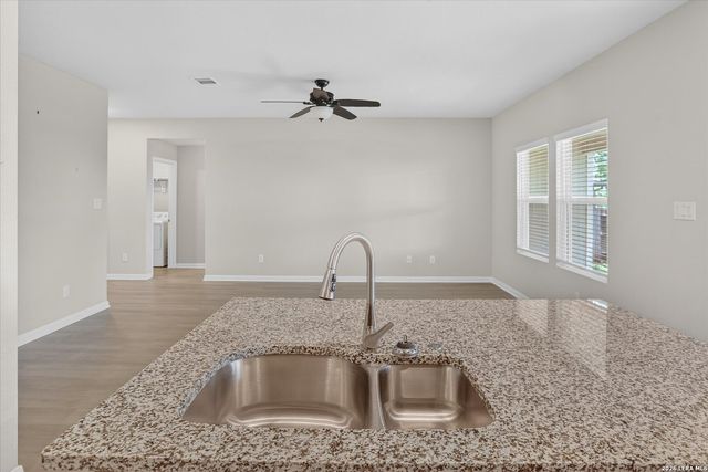 1051 Raceland, San Antonio, TX 78245