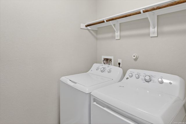 1051 Raceland, San Antonio, TX 78245