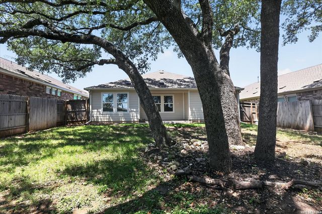 1051 Raceland, San Antonio, TX 78245