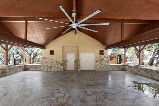 1051 Raceland, San Antonio, TX 78245
