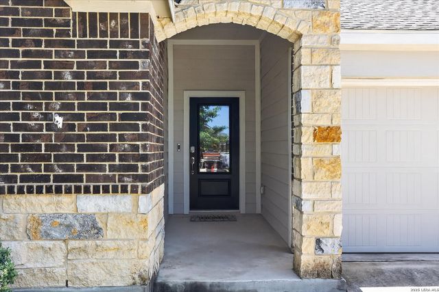1051 Raceland, San Antonio, TX 78245