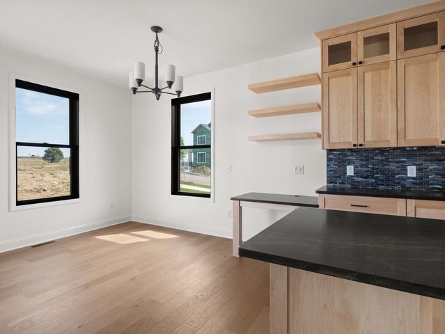 63 Daniel Drive, South Burlington, VT 05403