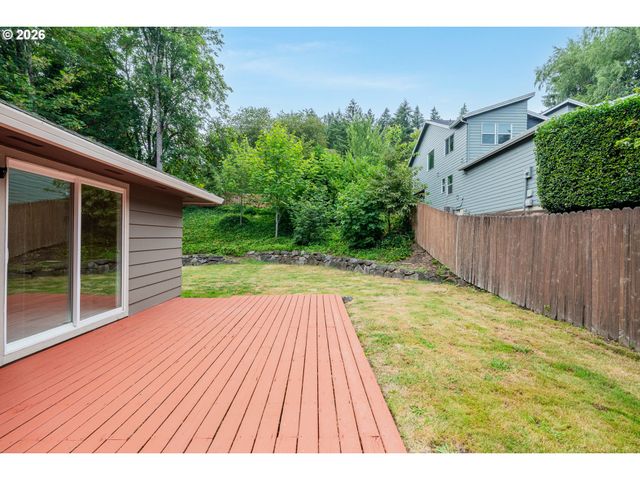 9940 Sw TERWILLIGER Blvd, Portland, OR 97219