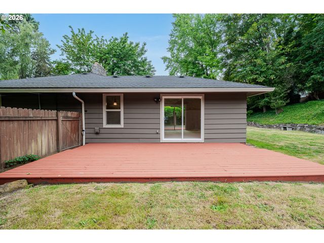 9940 Sw TERWILLIGER Blvd, Portland, OR 97219
