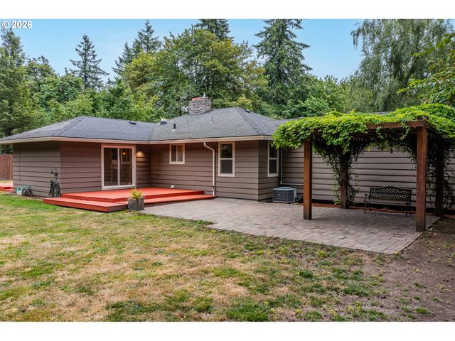 9940 Sw TERWILLIGER Blvd, Portland, OR 97219