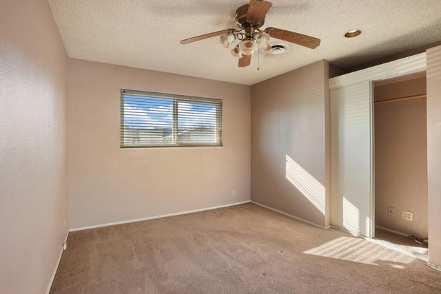 8402 Roxburgh Way, Stockton, CA 95209