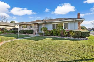 8402 Roxburgh Way, Stockton, CA 95209