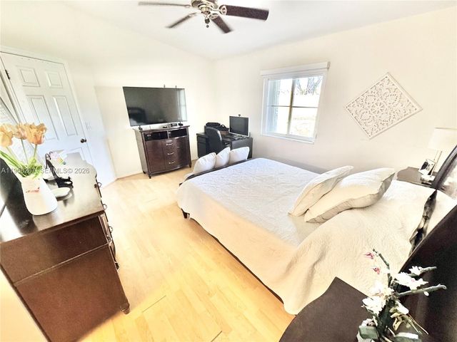 11257 SW 17th Ct, Miramar, FL 33025