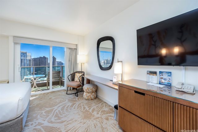 410 Atkinson Drive 2721, Honolulu, HI 96814