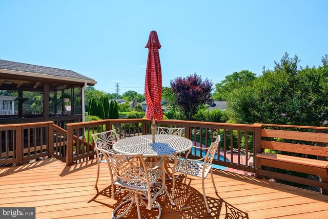 809 STAFFORDSHIRE RD, Cockeysville, MD 21030