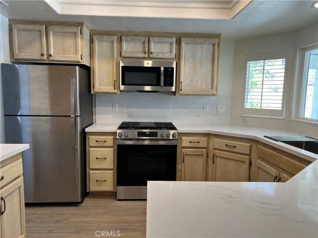 6318 Westview Drive, Riverside, CA 92506