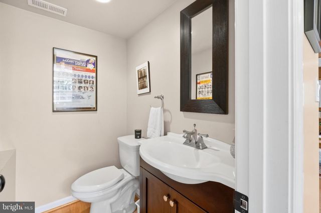 2504 TURBRIDGE LN, Alexandria, VA 22308