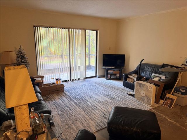 136 S Cypress Road 317, Pompano Beach, FL 33060