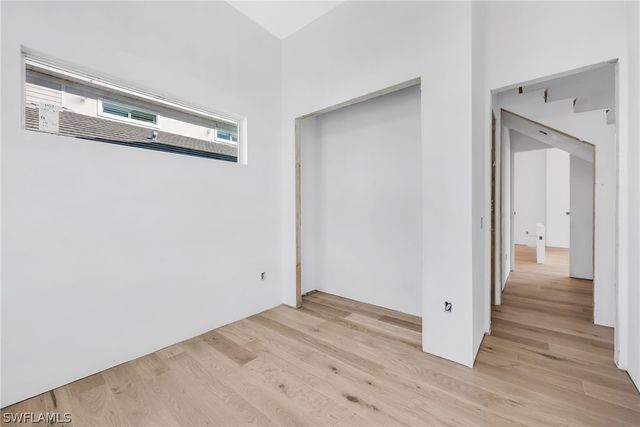 2778 Shoreview DR, Naples, FL 34112