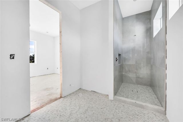 2778 Shoreview DR, Naples, FL 34112