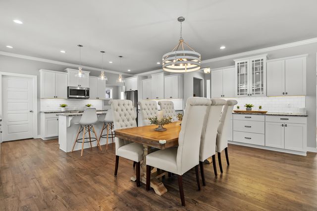 5944 Gavin Lane, Kalamazoo, MI 49009