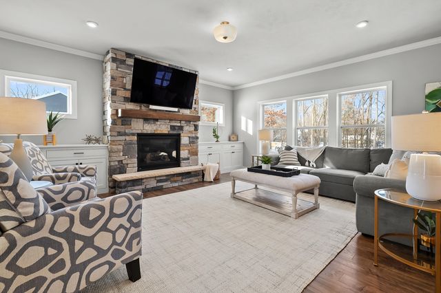 5944 Gavin Lane, Kalamazoo, MI 49009