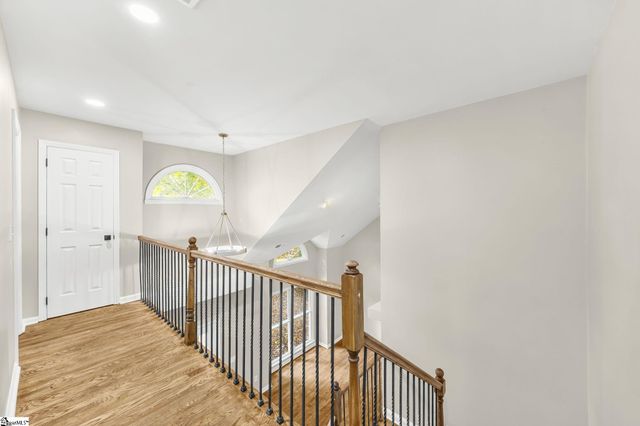 6 Moss Spring Court, Simpsonville, SC 29680