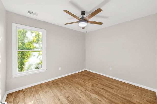 6 Moss Spring Court, Simpsonville, SC 29680