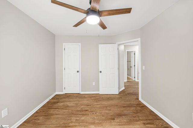 6 Moss Spring Court, Simpsonville, SC 29680