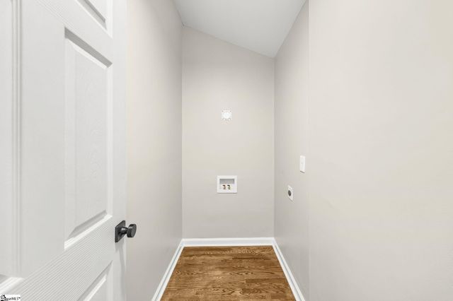 6 Moss Spring Court, Simpsonville, SC 29680