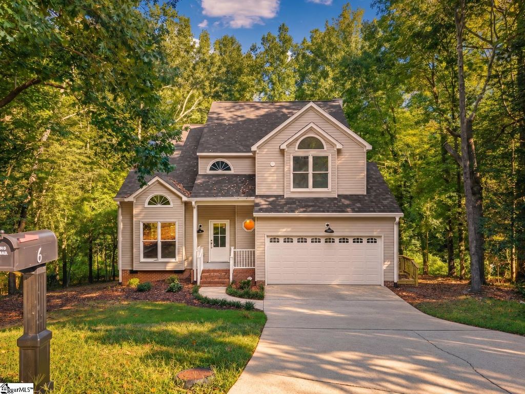 6 Moss Spring Court, Simpsonville, SC 29680