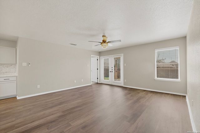 2614 Brighton Park, Converse, TX 78109