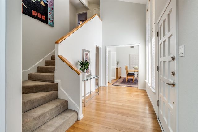 8039 Abramshire Avenue, Dallas, TX 75231
