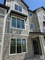 1171 N CLIFTON DR #109, North Salt Lake, UT 84054