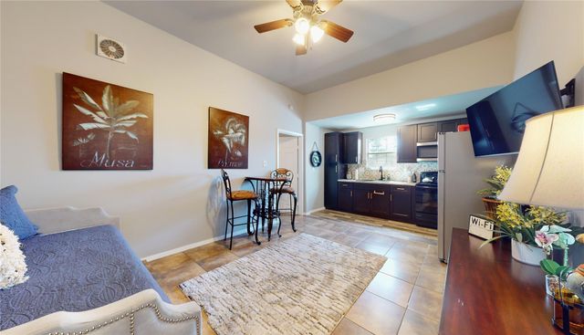 4507 W Bayshore Drive, Bacliff, TX 77518