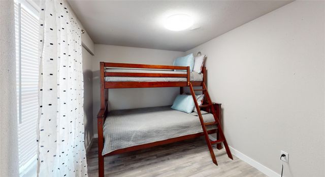 4507 W Bayshore Drive, Bacliff, TX 77518