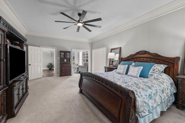 11823 Parkriver Drive, Houston, TX 77070