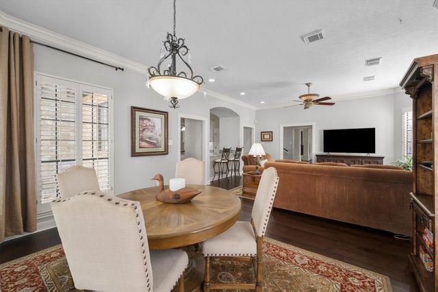 11823 Parkriver Drive, Houston, TX 77070