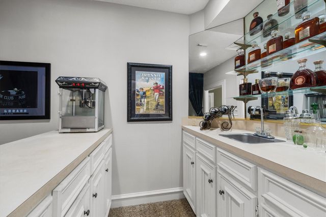 11823 Parkriver Drive, Houston, TX 77070