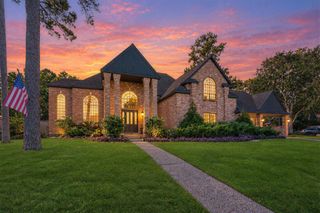 11823 Parkriver Drive, Houston, TX 77070
