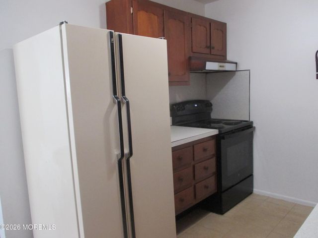 365F Chesterfield Court, Lakewood, NJ 08701