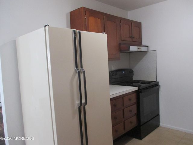 365F Chesterfield Court, Lakewood, NJ 08701