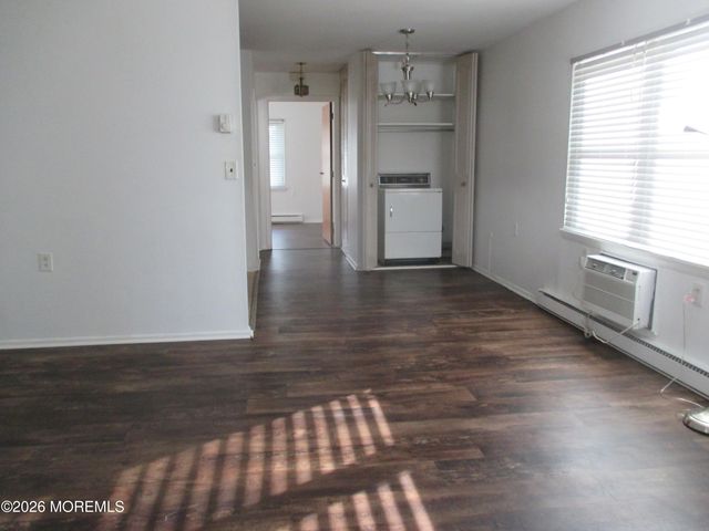 365F Chesterfield Court, Lakewood, NJ 08701
