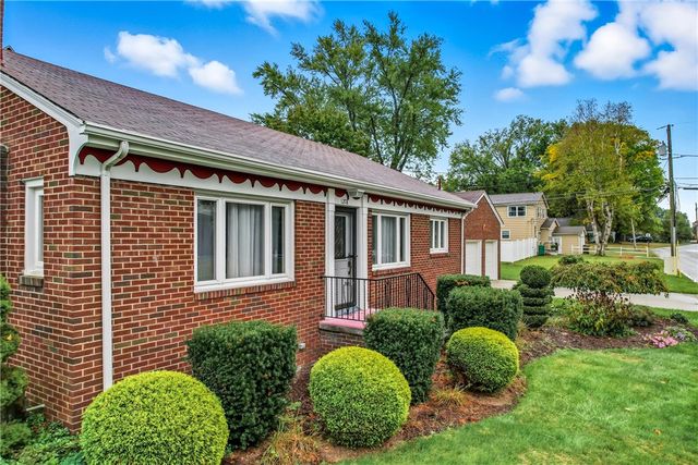 1278 Ashton Rd, Sharon, PA 16146