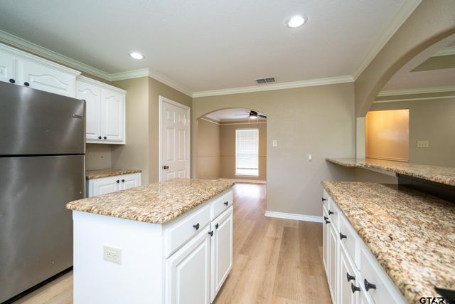 213 Cr 3527, Bullard, TX 75757