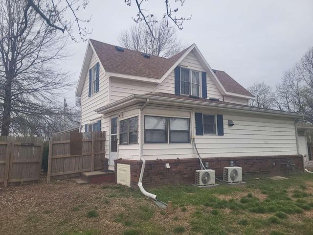 308 W Pennington Avenue, Ava, MO 65608