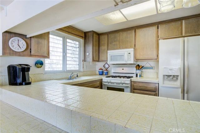 110 31st Street A, Newport Beach, CA 92663