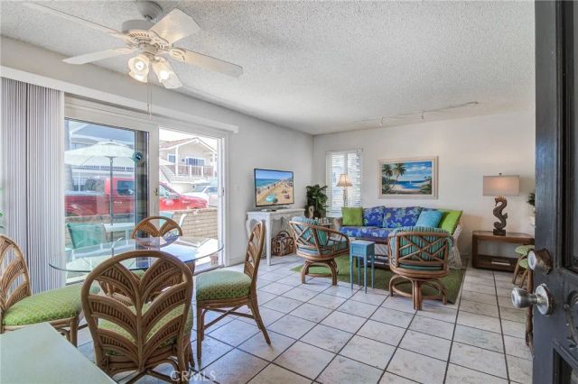 110 31st Street A, Newport Beach, CA 92663