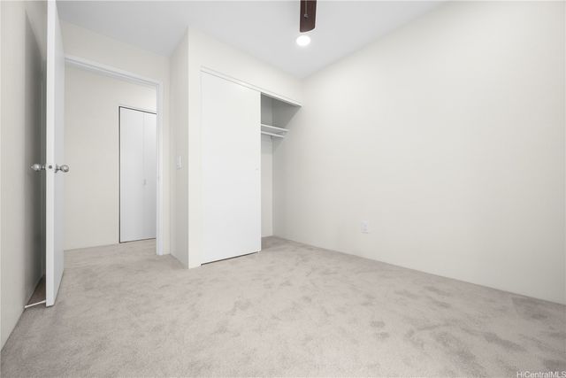 94-686 Lumiauau Street UU204, Waipahu, HI 96797