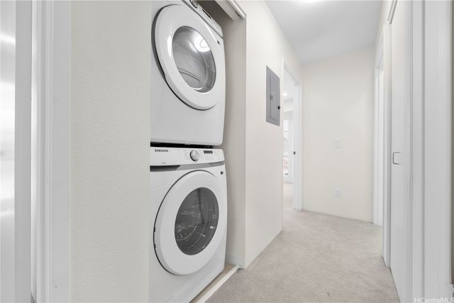 94-686 Lumiauau Street UU204, Waipahu, HI 96797