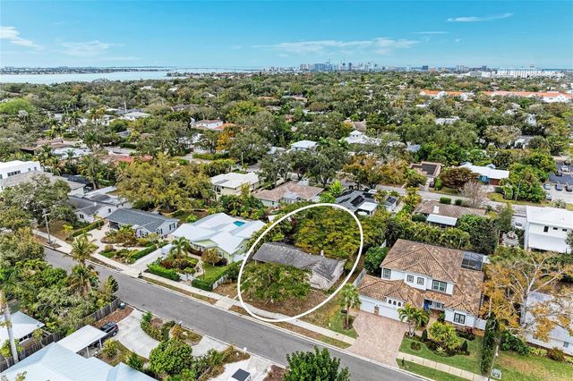 1925 MAGNOLIA STREET, Sarasota, FL 34239