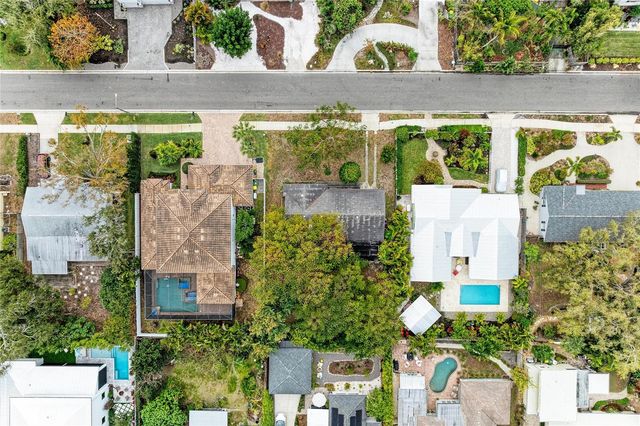1925 MAGNOLIA STREET, Sarasota, FL 34239